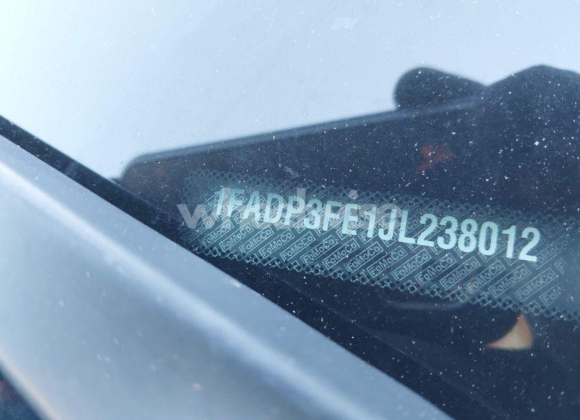 Photo 9 of 2018 Ford Focus SE (VIN 1FADP3FE1JL238012)