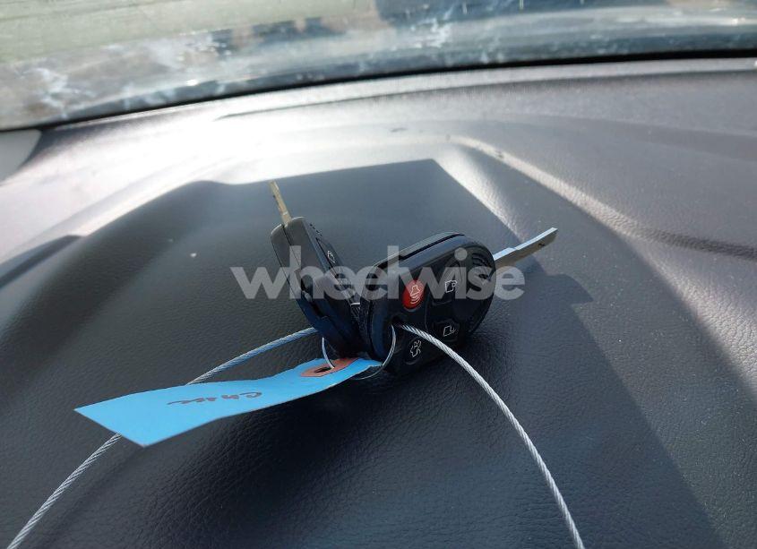 Photo 11 of 2018 Ford Focus SE (VIN 1FADP3FE1JL267977)