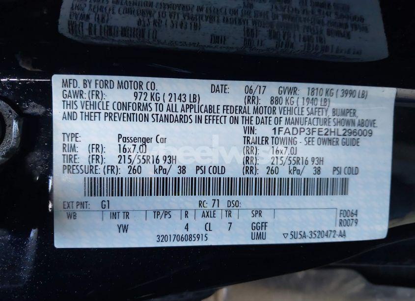 Photo 9 of 2017 Ford Focus SE (VIN 1FADP3FE2HL296009)