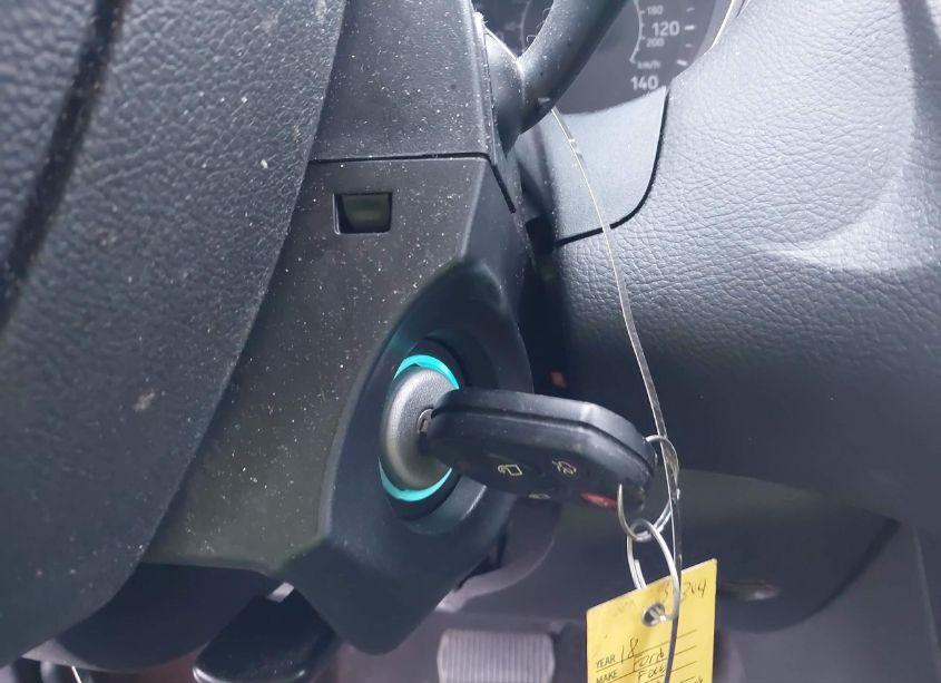 Photo 11 of 2018 Ford Focus SE (VIN 1FADP3FE2JL235197)