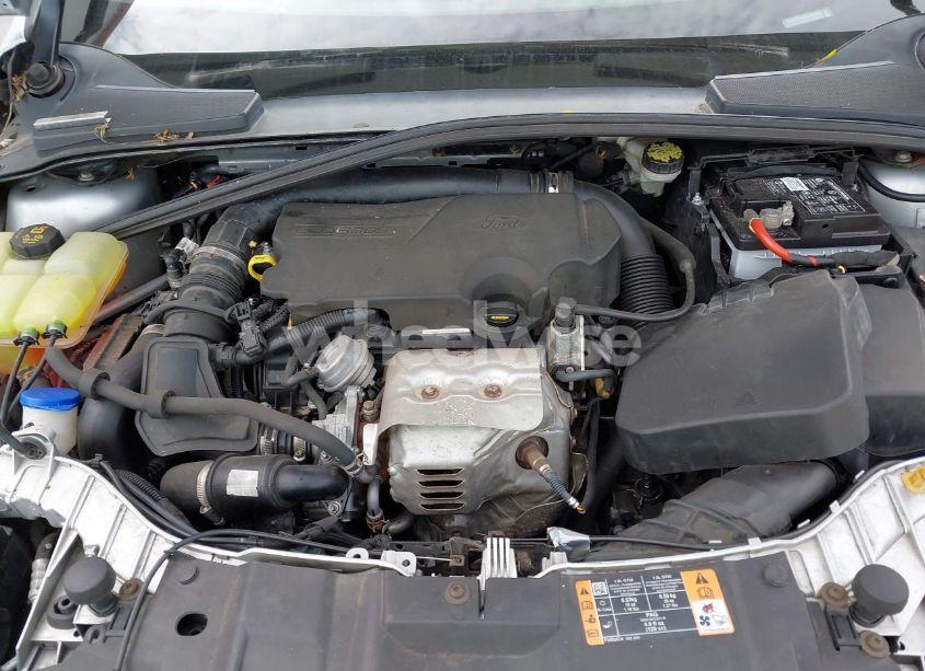 Photo 10 of 2016 Ford Focus SE (VIN 1FADP3FE3GL280819)