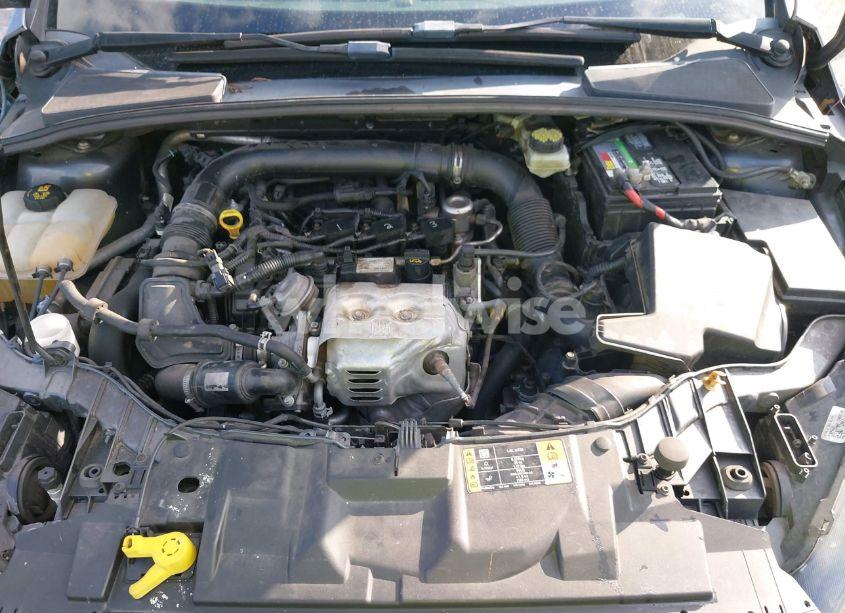 Photo 10 of 2017 Ford Focus SE (VIN 1FADP3FE3HL306451)