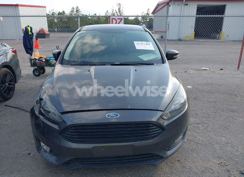 Photo 13 of 2017 Ford Focus SE (VIN 1FADP3FE3HL306451)