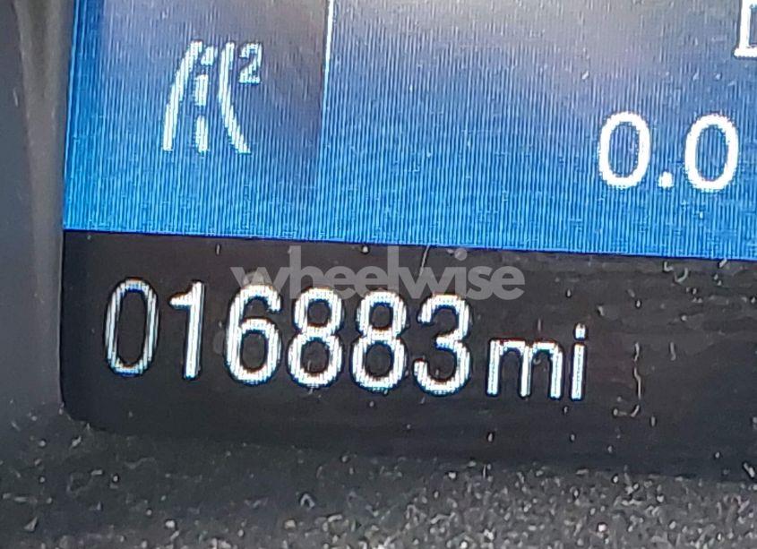 Photo 15 of 2018 Ford Focus SE (VIN 1FADP3FE3JL220529)