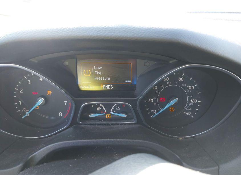 Photo 7 of 2018 Ford Focus SE (VIN 1FADP3FE3JL235290)