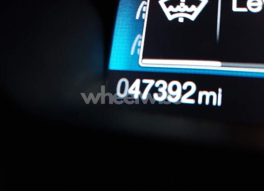 Photo 15 of 2018 Ford Focus SE (VIN 1FADP3FE3JL235354)