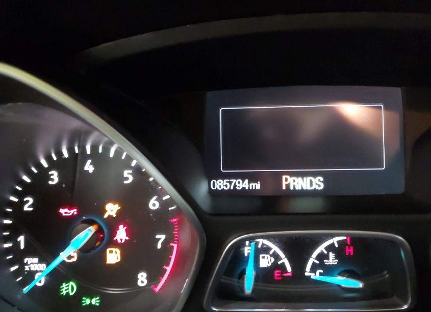 Photo 7 of 2018 Ford Focus SE (VIN 1FADP3FE3JL289821)