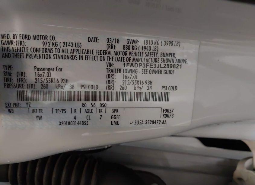 Photo 9 of 2018 Ford Focus SE (VIN 1FADP3FE3JL289821)