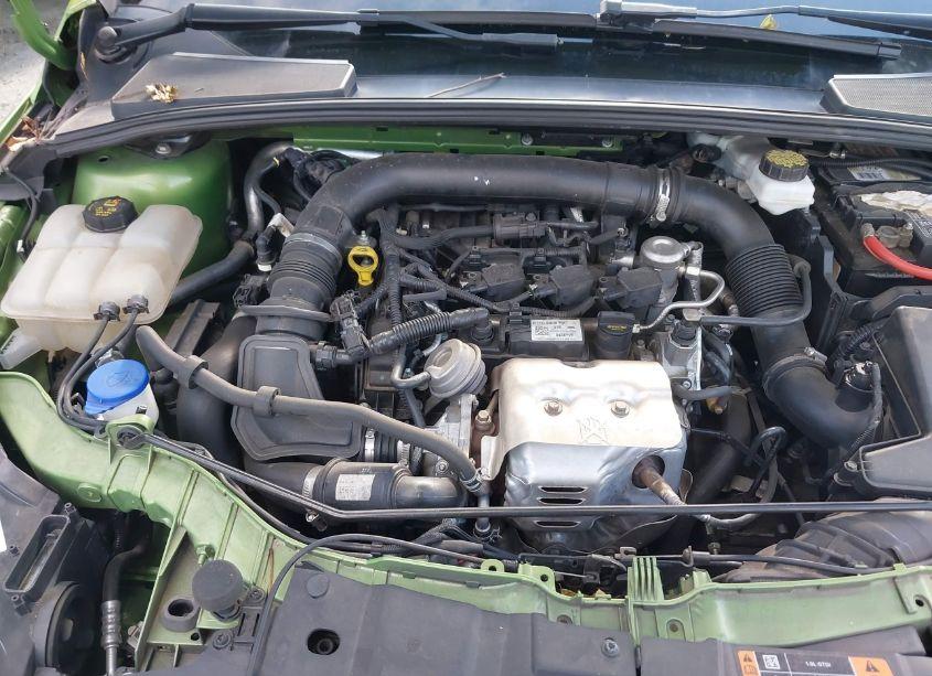 Photo 10 of 2018 Ford Focus SE (VIN 1FADP3FE4JL255497)