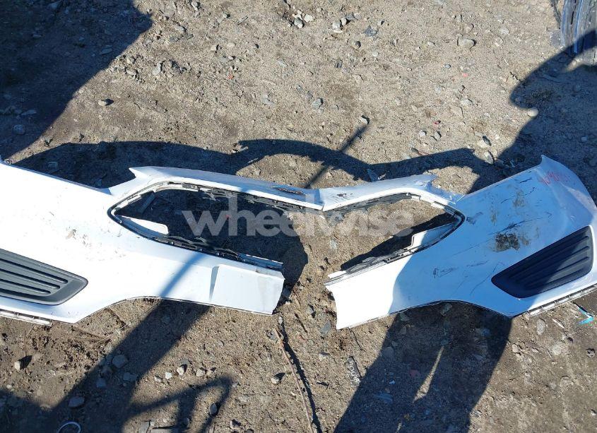 Photo 12 of 2018 Ford Focus SE (VIN 1FADP3FE4JL298897)