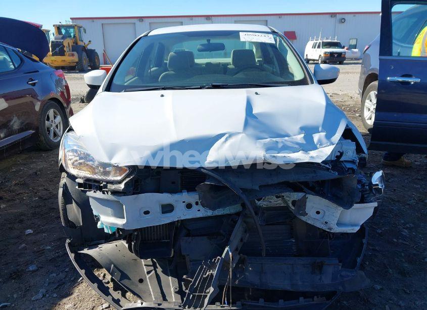 Photo 13 of 2018 Ford Focus SE (VIN 1FADP3FE4JL298897)