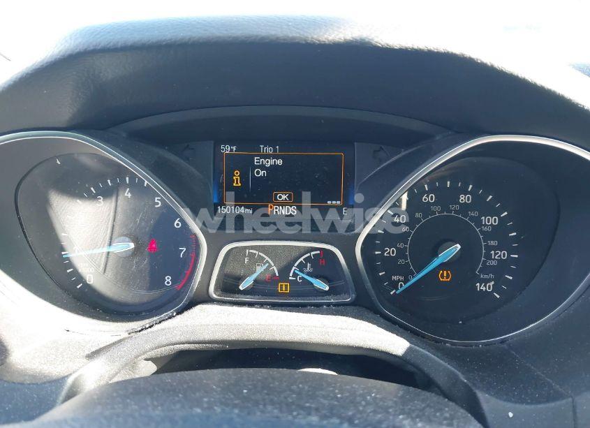 Photo 7 of 2018 Ford Focus SE (VIN 1FADP3FE4JL298897)
