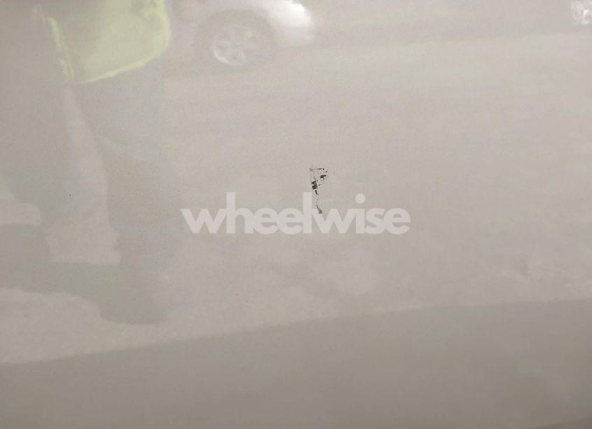 Photo 6 of 2018 Ford Focus SE (VIN 1FADP3FE5JL200220)