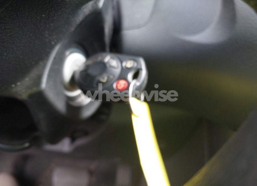 Photo 11 of 2018 Ford Focus SE (VIN 1FADP3FE5JL228583)