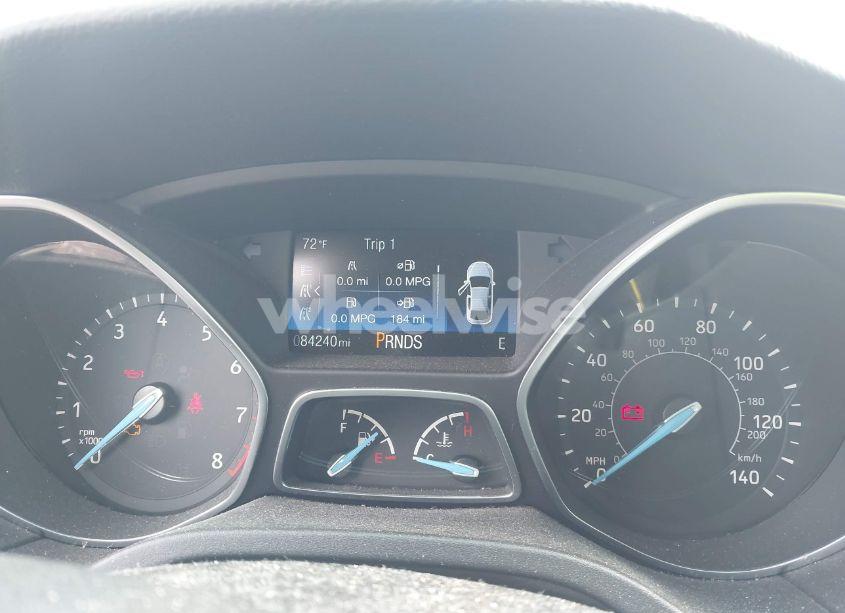 Photo 7 of 2018 Ford Focus SE (VIN 1FADP3FE5JL228583)