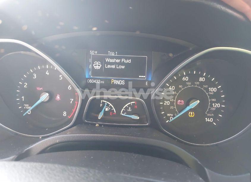 Photo 7 of 2018 Ford Focus SE (VIN 1FADP3FE5JL258893)