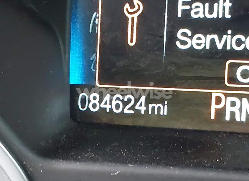 Photo 15 of 2018 Ford Focus SE (VIN 1FADP3FE5JL269490)