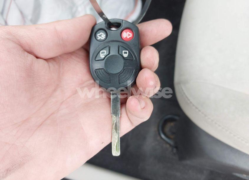 Photo 11 of 2018 Ford Focus SE (VIN 1FADP3FE5JL286323)