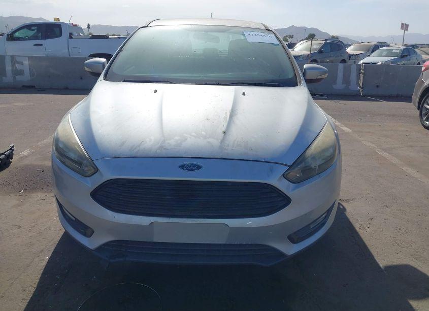 Photo 6 of 2017 Ford Focus SE (VIN 1FADP3FE6HL292884)