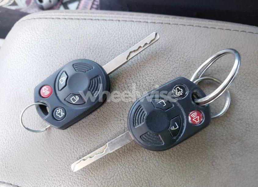 Photo 11 of 2018 Ford Focus SE (VIN 1FADP3FE6JL270910)