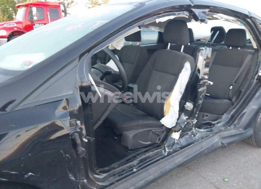 Photo 6 of 2017 Ford Focus SE (VIN 1FADP3FE7HL298287)