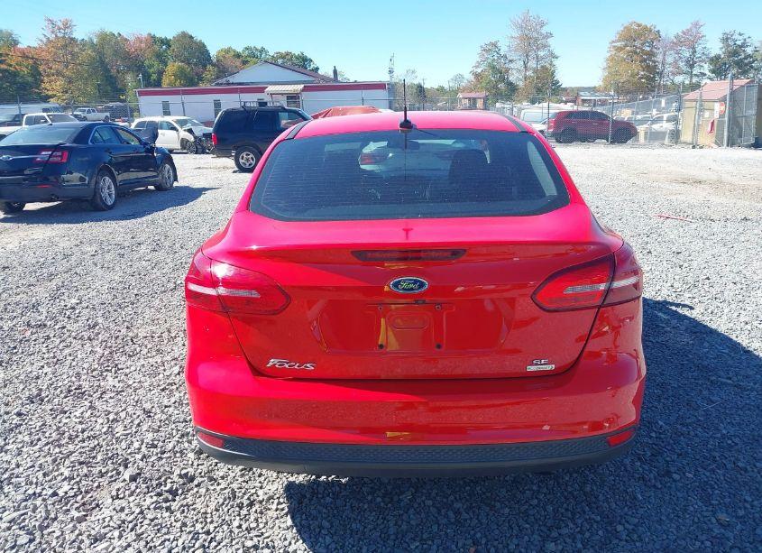 Photo 17 of 2017 Ford Focus SE (VIN 1FADP3FE7HL313239)