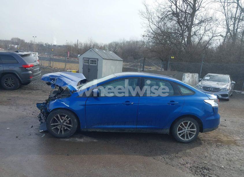 Photo 14 of 2018 Ford Focus SE (VIN 1FADP3FE7JL200655)