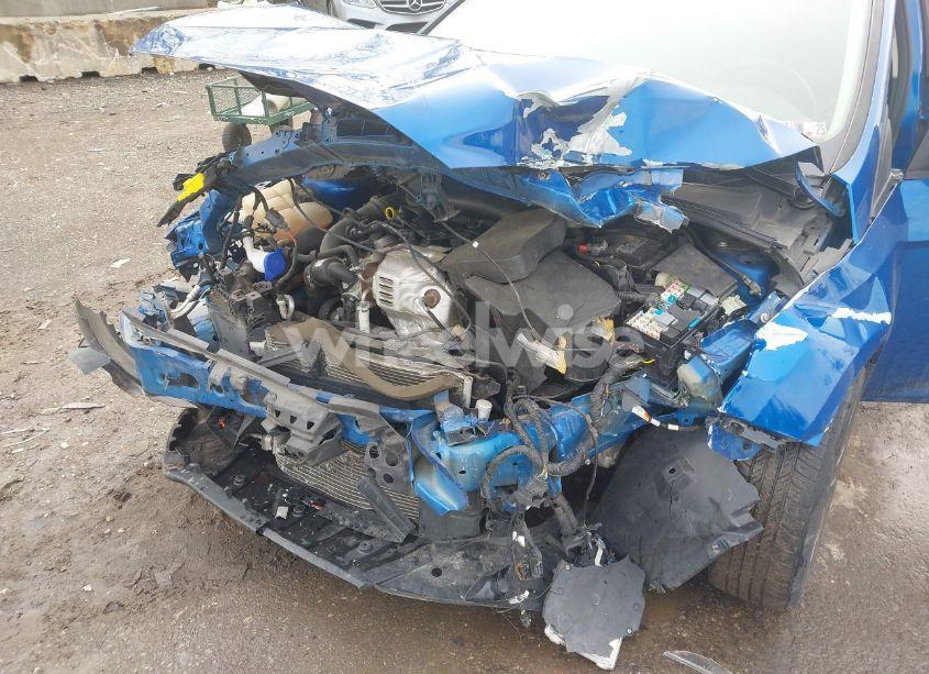 Photo 17 of 2018 Ford Focus SE (VIN 1FADP3FE7JL200655)