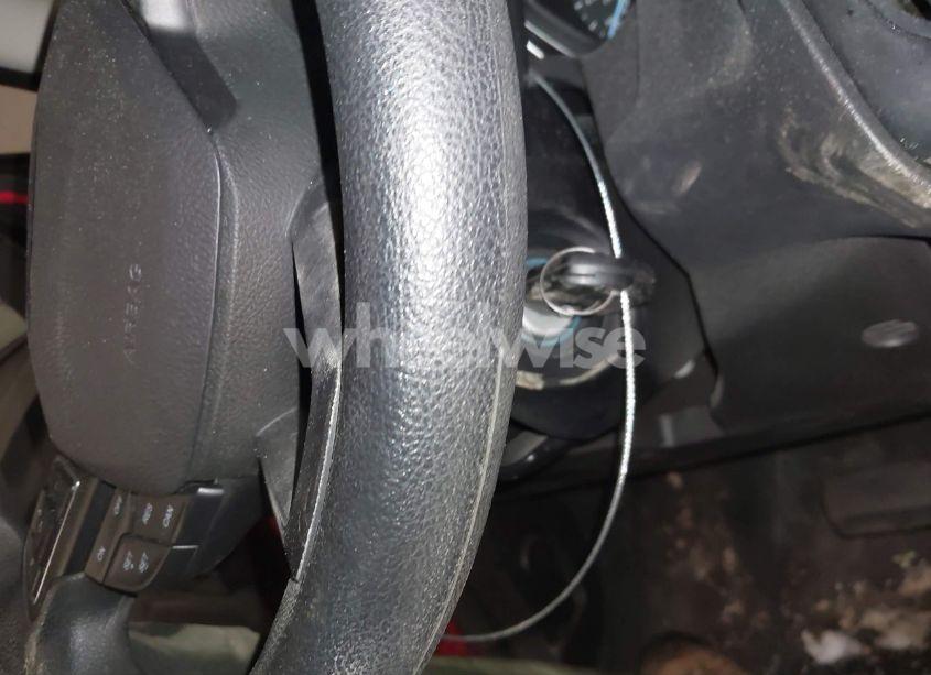 Photo 11 of 2017 Ford Focus SE (VIN 1FADP3FE8HL280980)