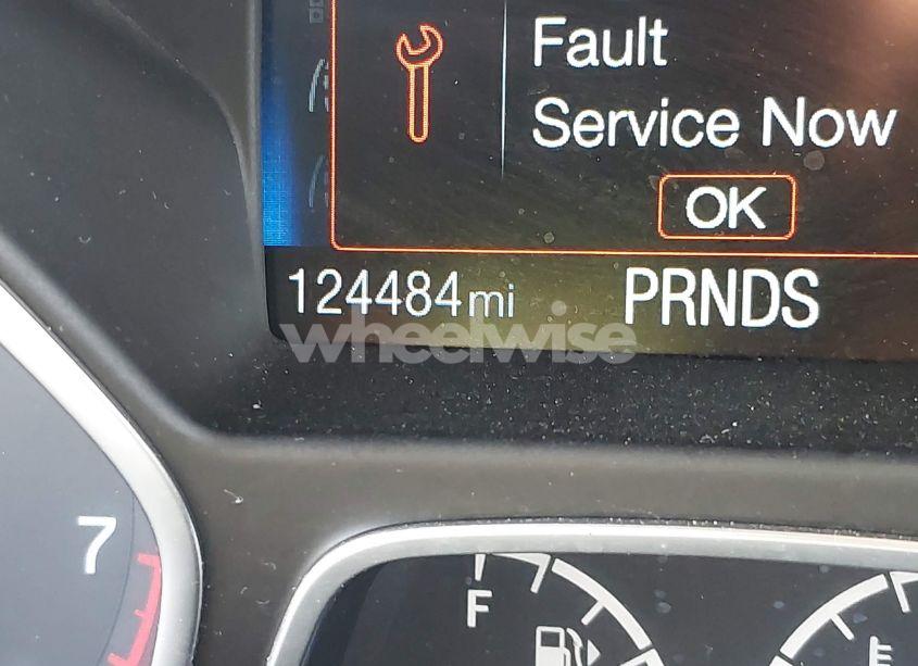 Photo 16 of 2018 Ford Focus SE (VIN 1FADP3FE8JL256734)