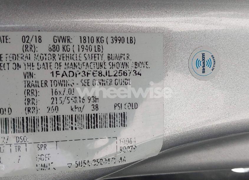 Photo 9 of 2018 Ford Focus SE (VIN 1FADP3FE8JL256734)