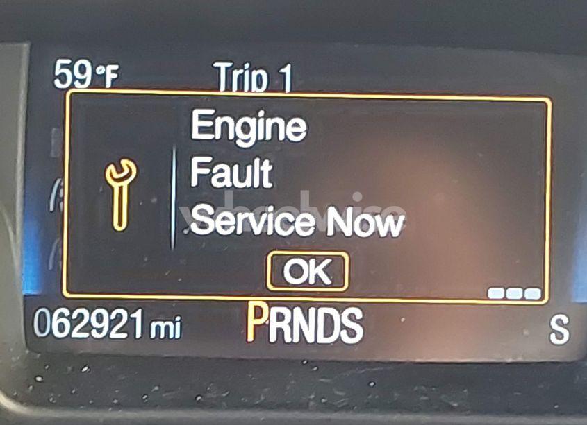 Photo 15 of 2018 Ford Focus SE (VIN 1FADP3FE8JL320948)