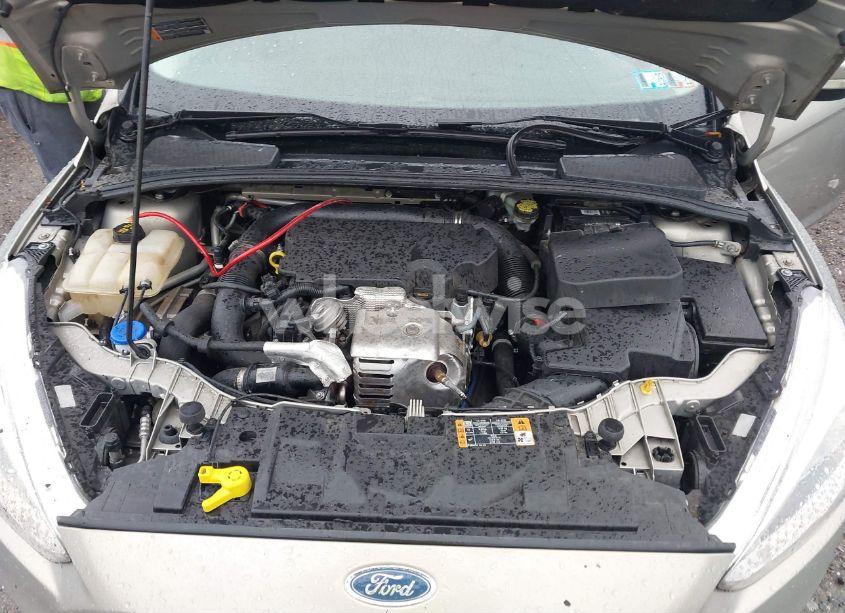 Photo 10 of 2016 Ford Focus SE (VIN 1FADP3FE9GL232533)