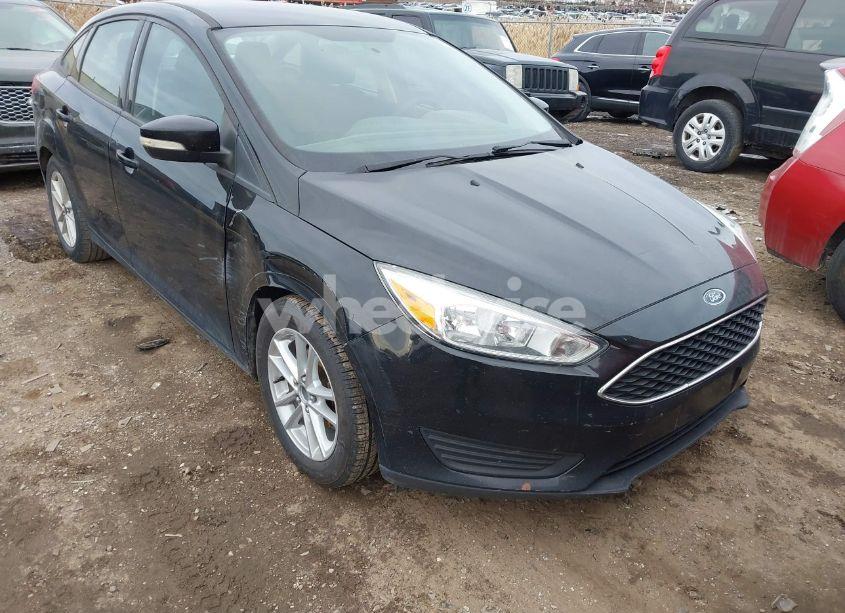 2016 Ford Focus SE (VIN 1FADP3FE9GL233651) main photo