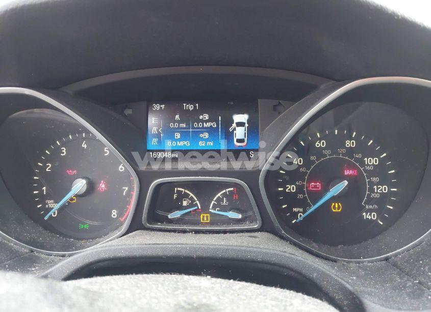 Photo 7 of 2016 Ford Focus SE (VIN 1FADP3FE9GL233651)