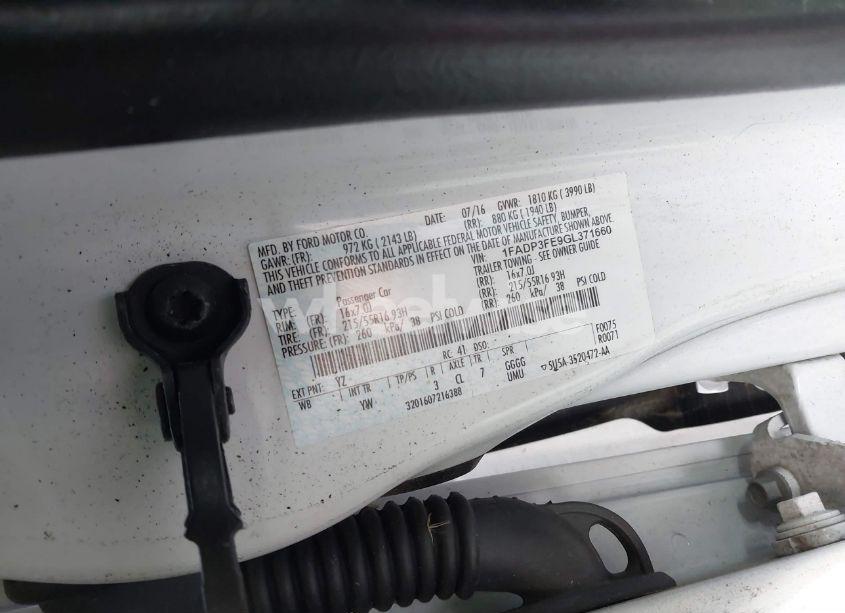 Photo 9 of 2016 Ford Focus SE (VIN 1FADP3FE9GL371660)