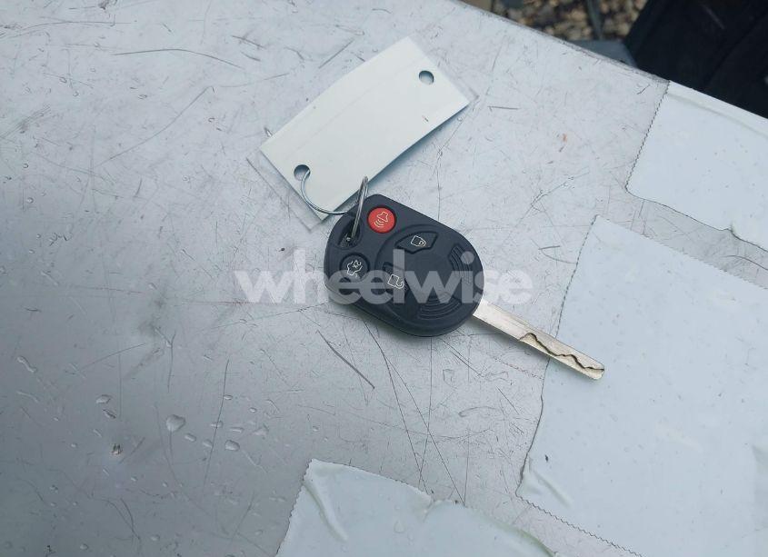 Photo 11 of 2017 Ford Focus SE (VIN 1FADP3FE9HL214504)