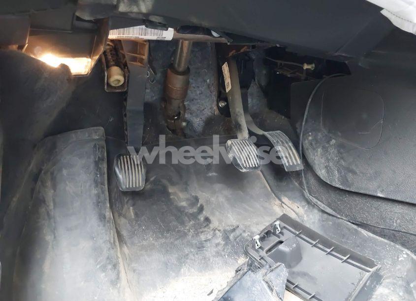 Photo 6 of 2017 Ford Focus SE (VIN 1FADP3FE9HL238432)