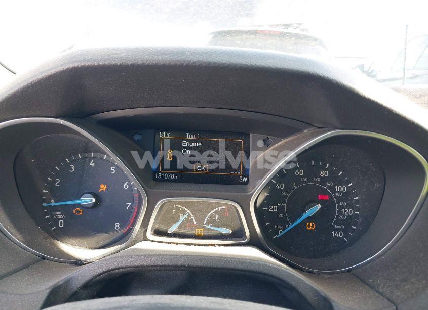 Photo 7 of 2017 Ford Focus SE (VIN 1FADP3FE9HL266179)