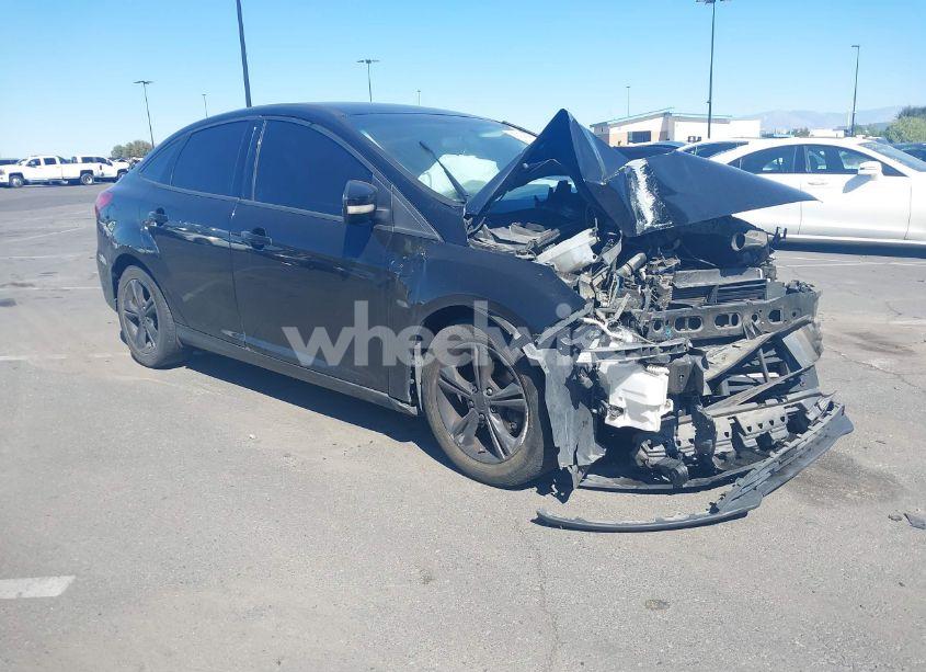 2017 Ford Focus SE (VIN 1FADP3FE9HL308334) main photo