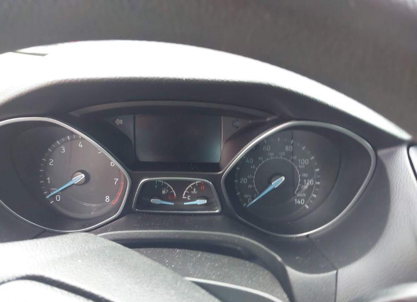 Photo 7 of 2018 Ford Focus SE (VIN 1FADP3FE9JL227002)