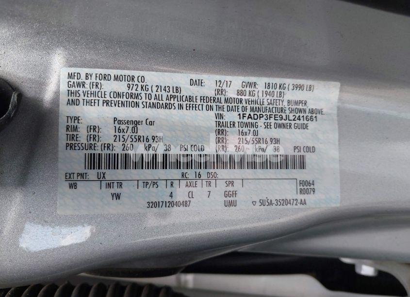 Photo 9 of 2018 Ford Focus SE (VIN 1FADP3FE9JL241661)