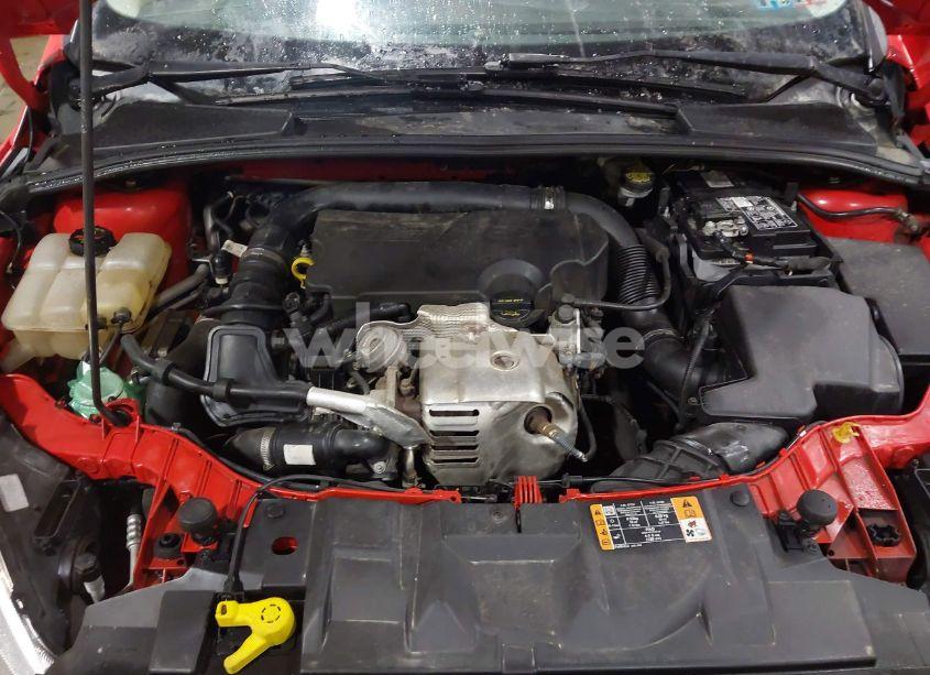 Photo 10 of 2015 Ford Focus SE (VIN 1FADP3FEXFL286681)