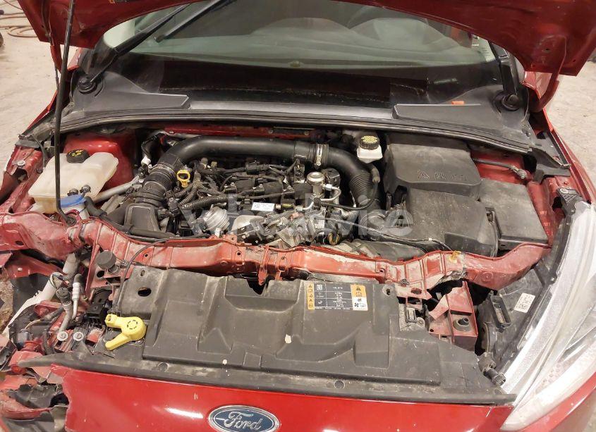 Photo 10 of 2018 Ford Focus SE (VIN 1FADP3FEXJL239532)