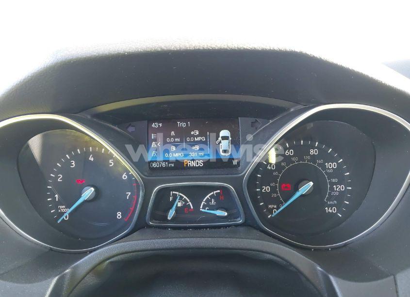 Photo 7 of 2018 Ford Focus SE (VIN 1FADP3FEXJL270103)