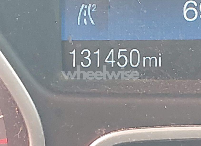 Photo 15 of 2017 Ford Focus SEL (VIN 1FADP3H20HL241674)