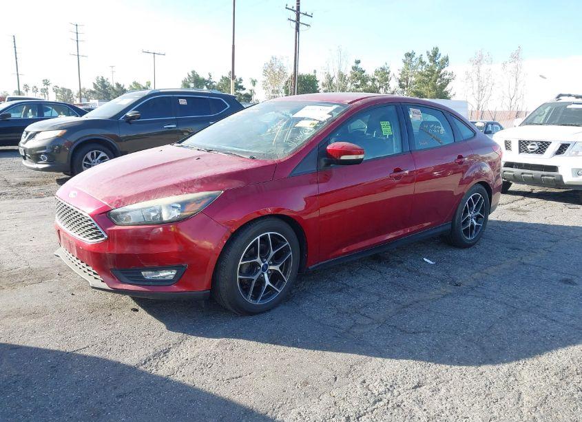 Photo 2 of 2017 Ford Focus SEL (VIN 1FADP3H20HL254294)