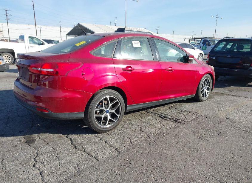 Photo 4 of 2017 Ford Focus SEL (VIN 1FADP3H20HL254294)