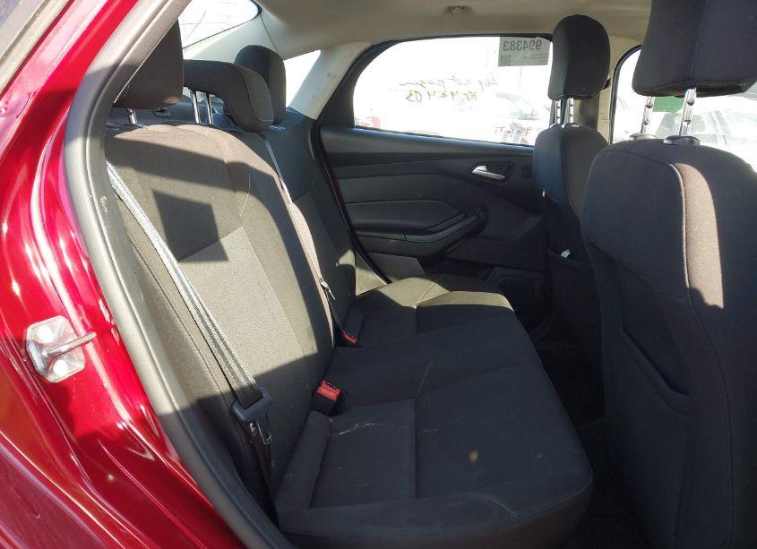 Photo 8 of 2017 Ford Focus SEL (VIN 1FADP3H20HL254294)