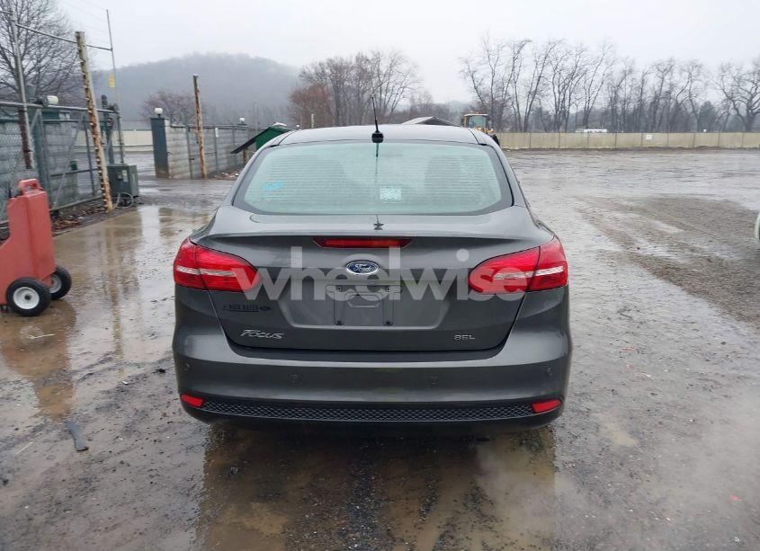 Photo 16 of 2017 Ford Focus SEL (VIN 1FADP3H20HL331875)